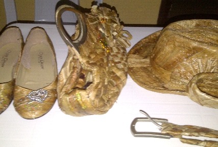 Woven footwear and a basket displayed in the water hyacinth utilisation section.